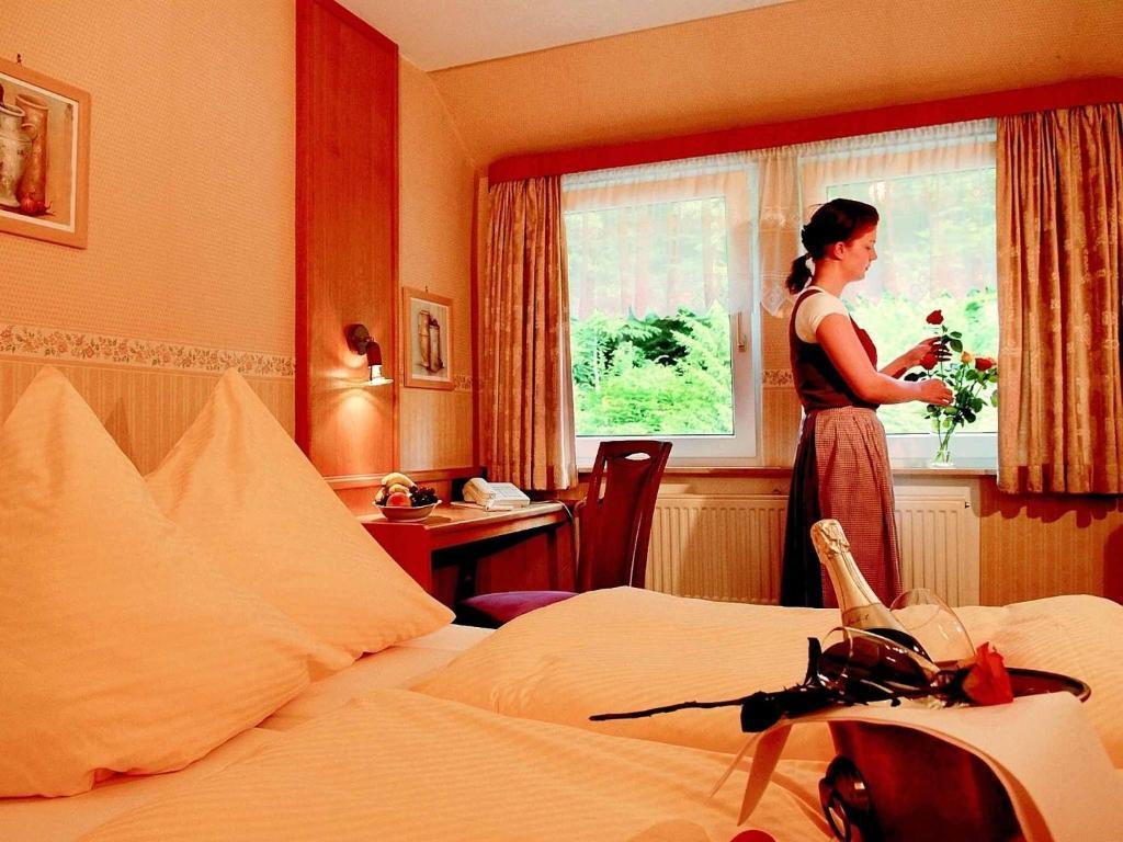 Hotel Weinschanke Rohdental Hessisch Oldendorf Δωμάτιο φωτογραφία